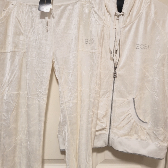 BCBG Cream Track Pants & Joggers - Picture 3 of 8